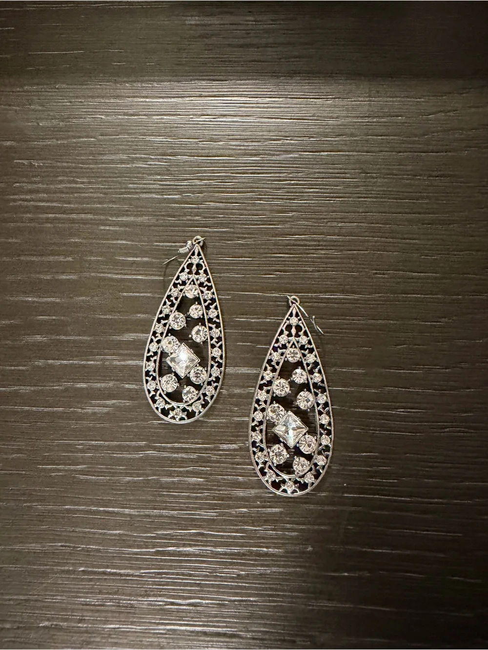 Paparazzi- Drop Dead Dazzle Silver Teardrop Crystal Filigree Earrings